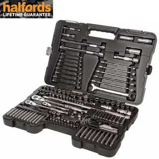 Halfords Advanced 150 Piece Socket and Spanner Set with Lifetime Guarantee thumbnail 1