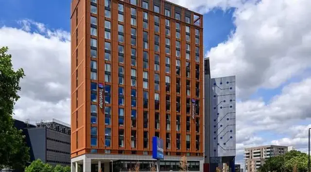 Travelodge London Docklands Central for 2 Adults Select Sundays Aug-Dec with Code